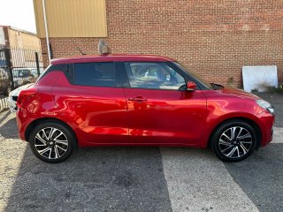 /photos/8597/75153bb3-3bf8-844a-e54c-f267443268c9_i320x240.jpg